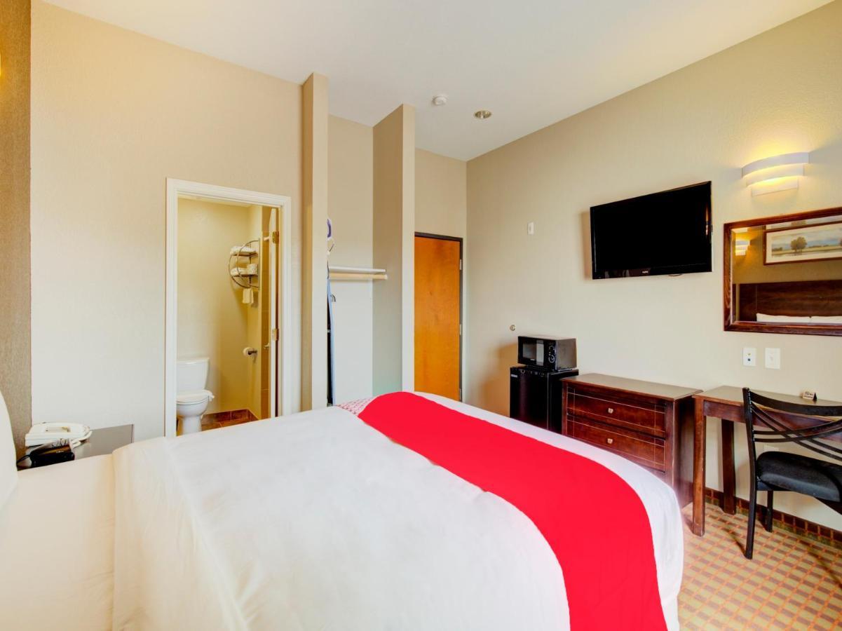 Hotel Dilley Grand Exterior foto